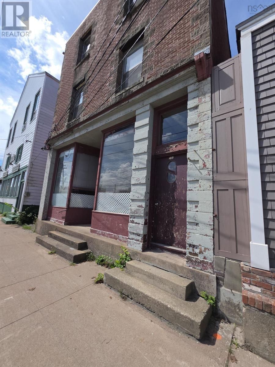 284 Foord Street Property Photo 1