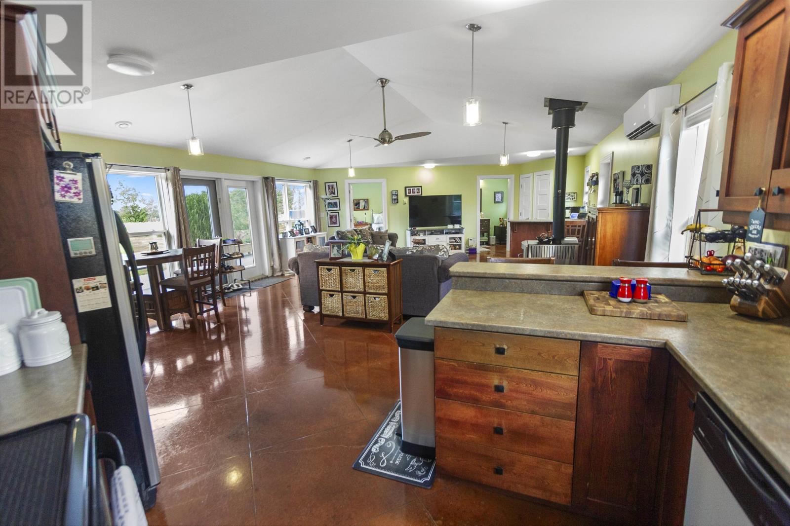 854 Monaghan Road Property Photo 14