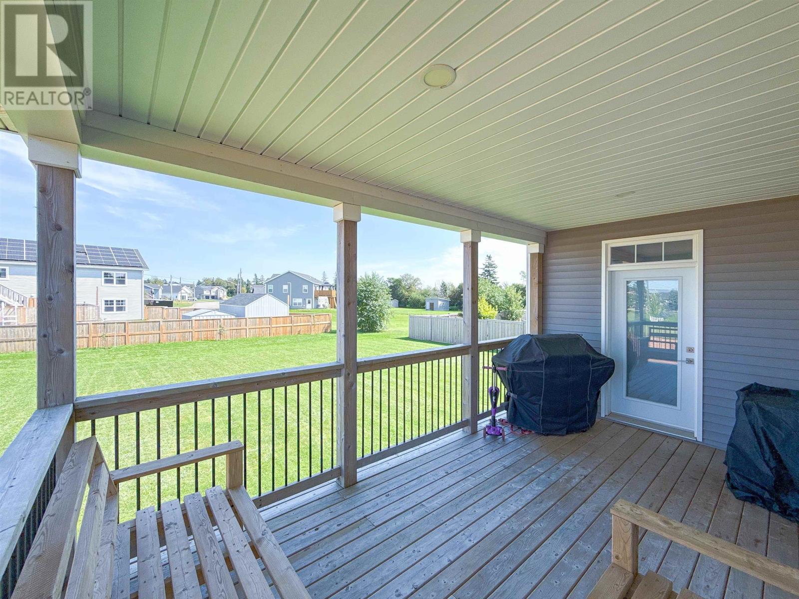 324 Upton Road Property Photo 13