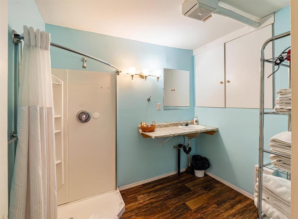 67 Hampton Street E Property Photo 30