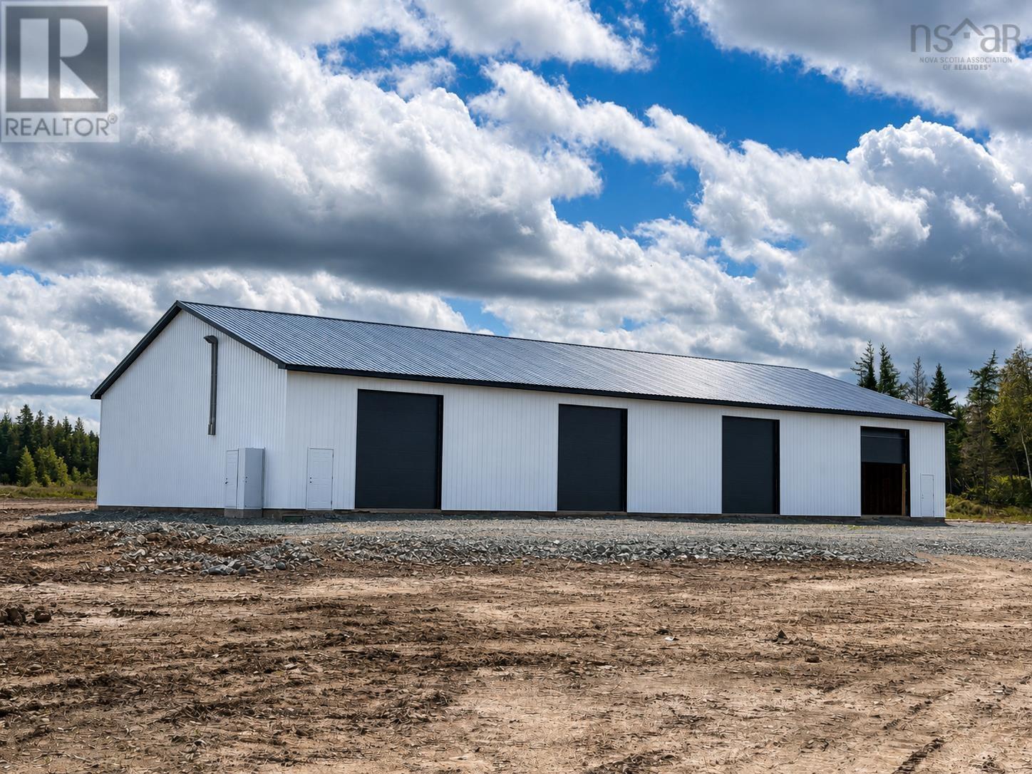 2724 Pictou Road Property Photo 4
