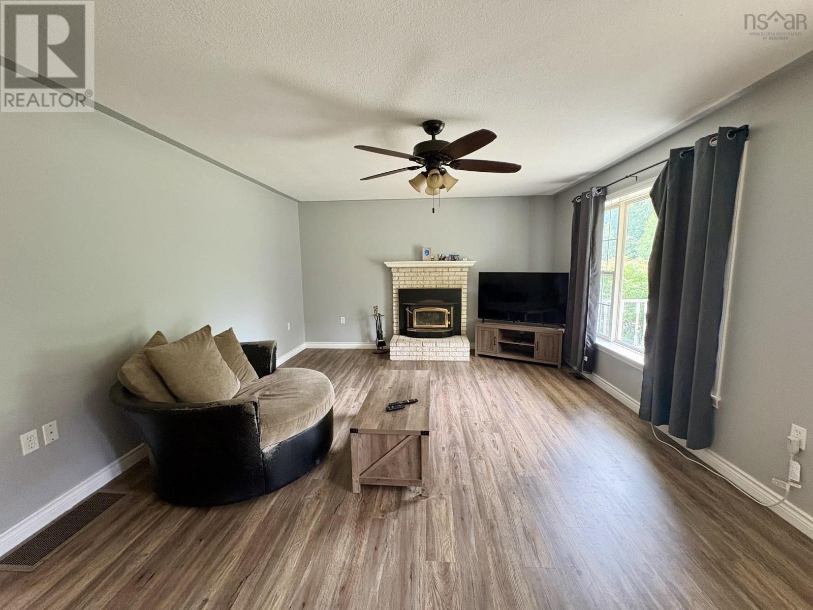 14536 Highway 1 Property Photo 16