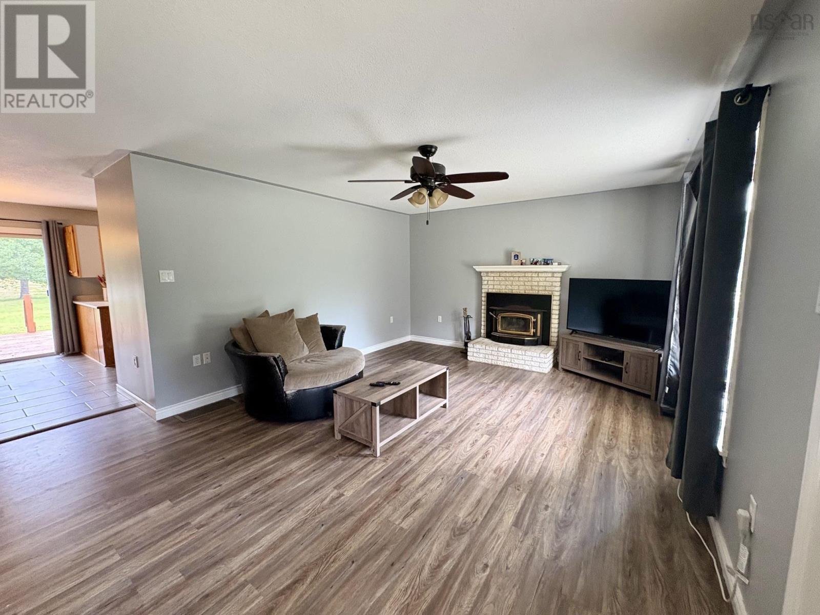 14536 Highway 1 Property Photo 19
