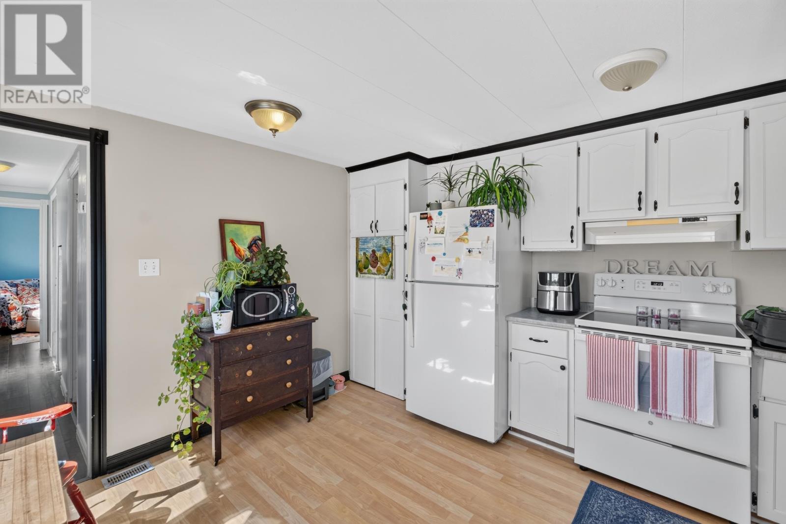 741 Starling Street Property Photo 16