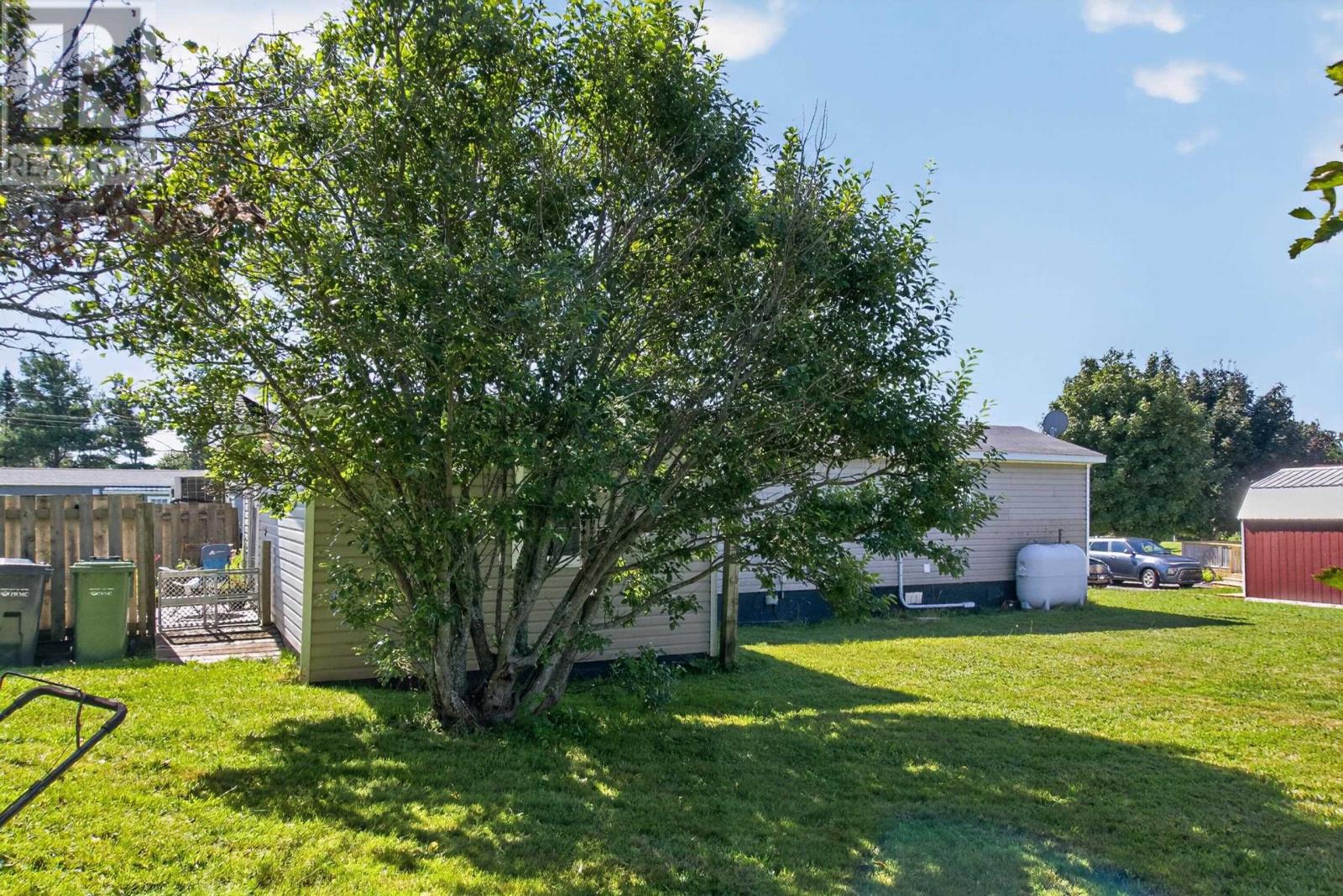 741 Starling Street Property Photo 28