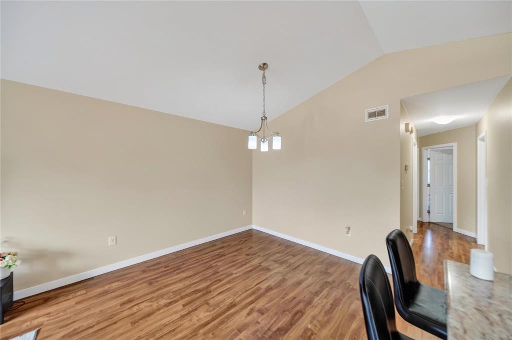 62 La Porte Drive Property Photo 11