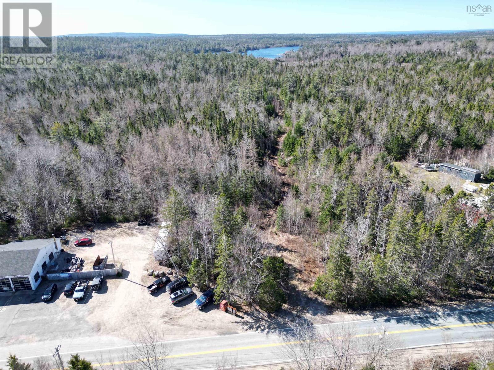 No 3 Highway Property Photo 9