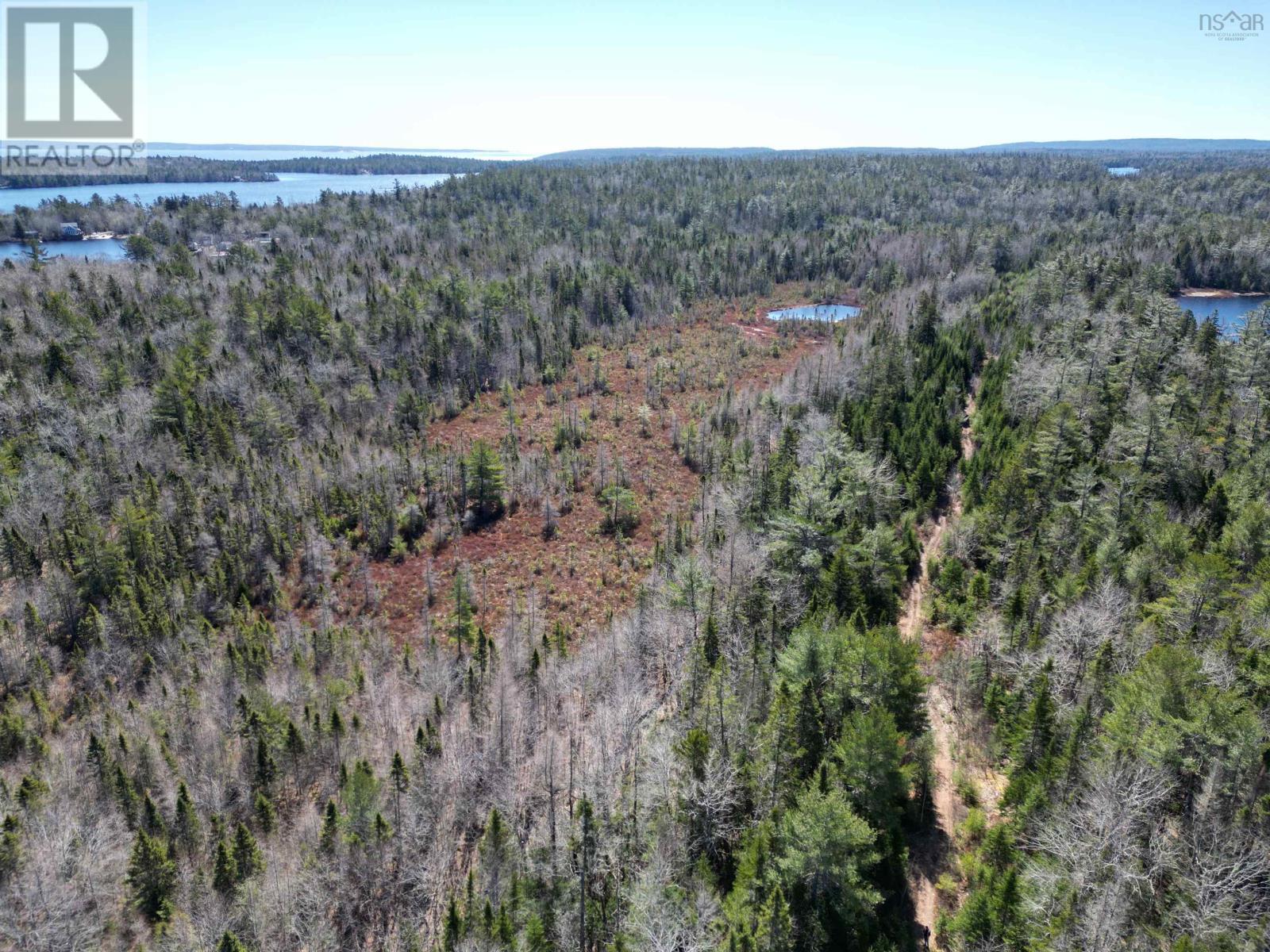 No 3 Highway Property Photo 11
