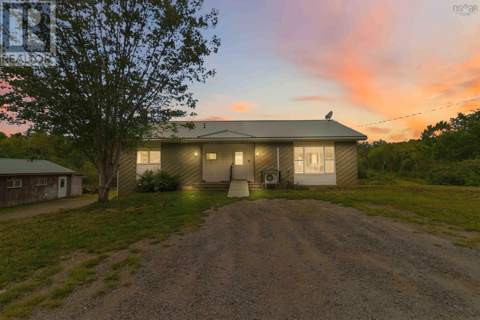 9490 Highway 8 Property Photo 1