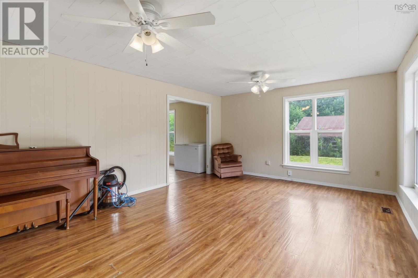 9490 Highway 8 Property Photo 9