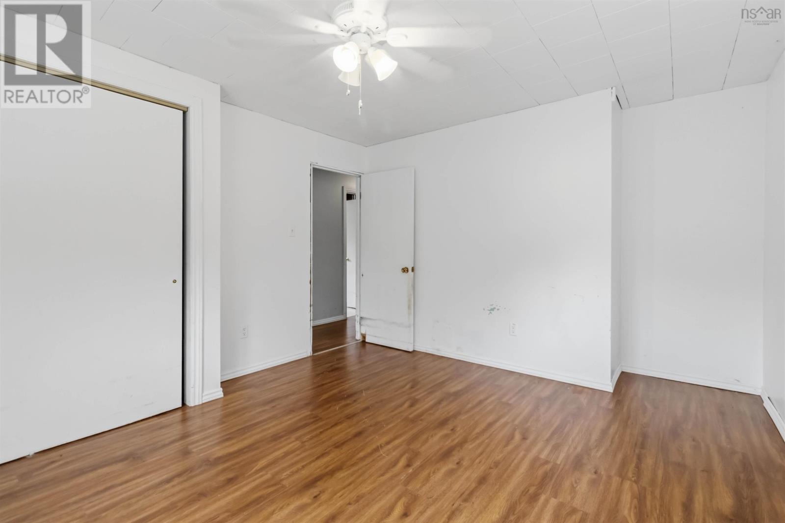 9490 Highway 8 Property Photo 11