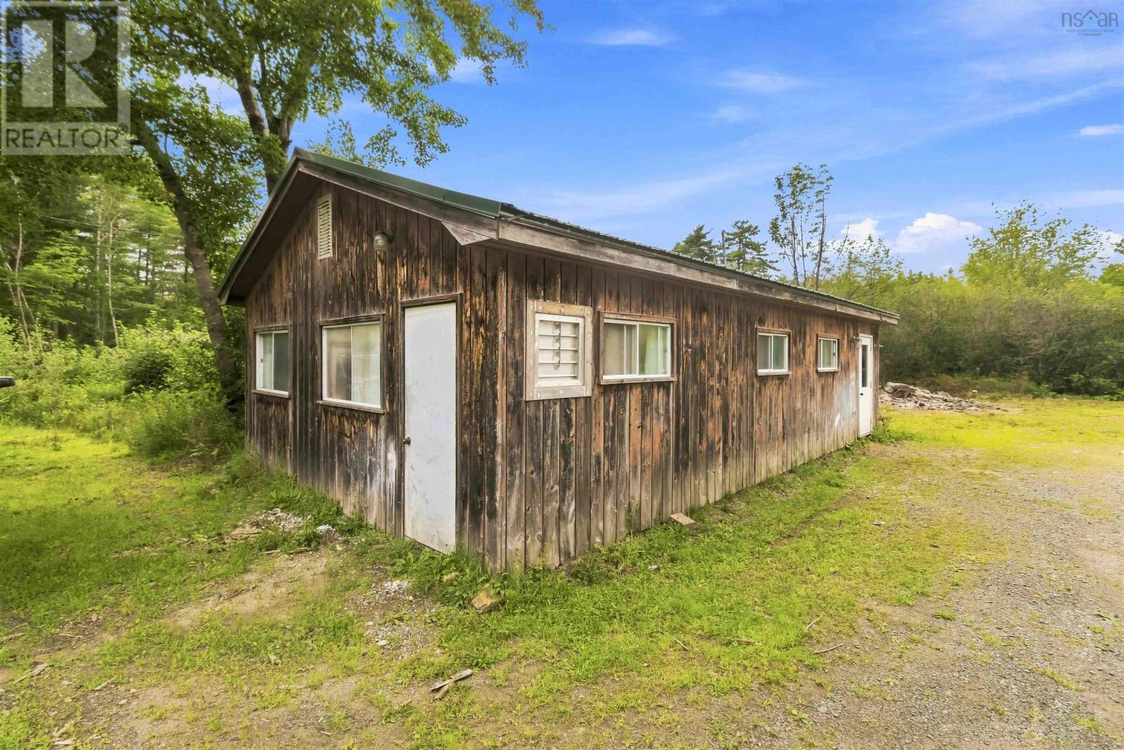 9490 Highway 8 Property Photo 16