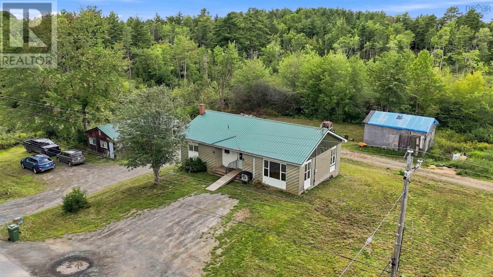 9490 Highway 8 Property Photo 17