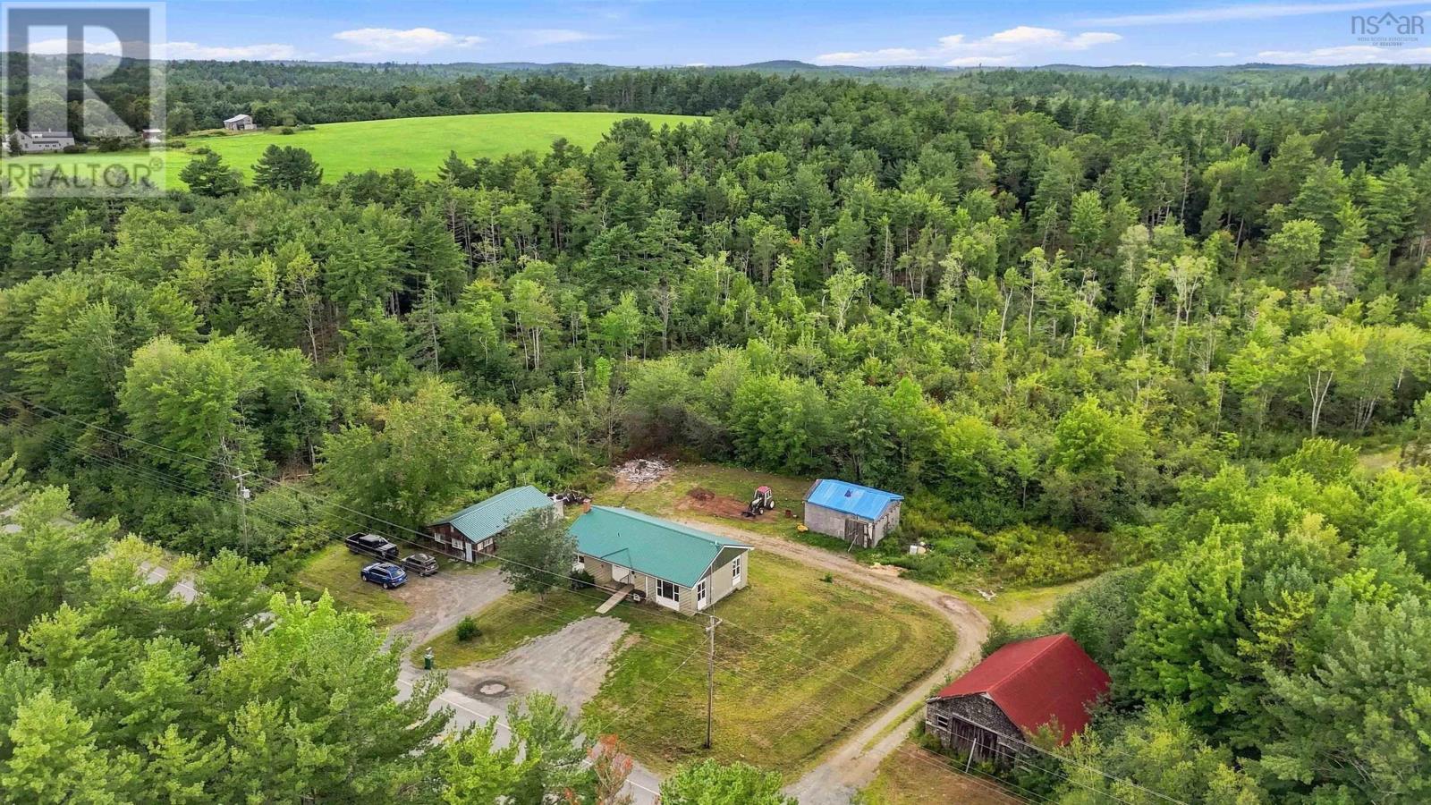 9490 Highway 8 Property Photo 18