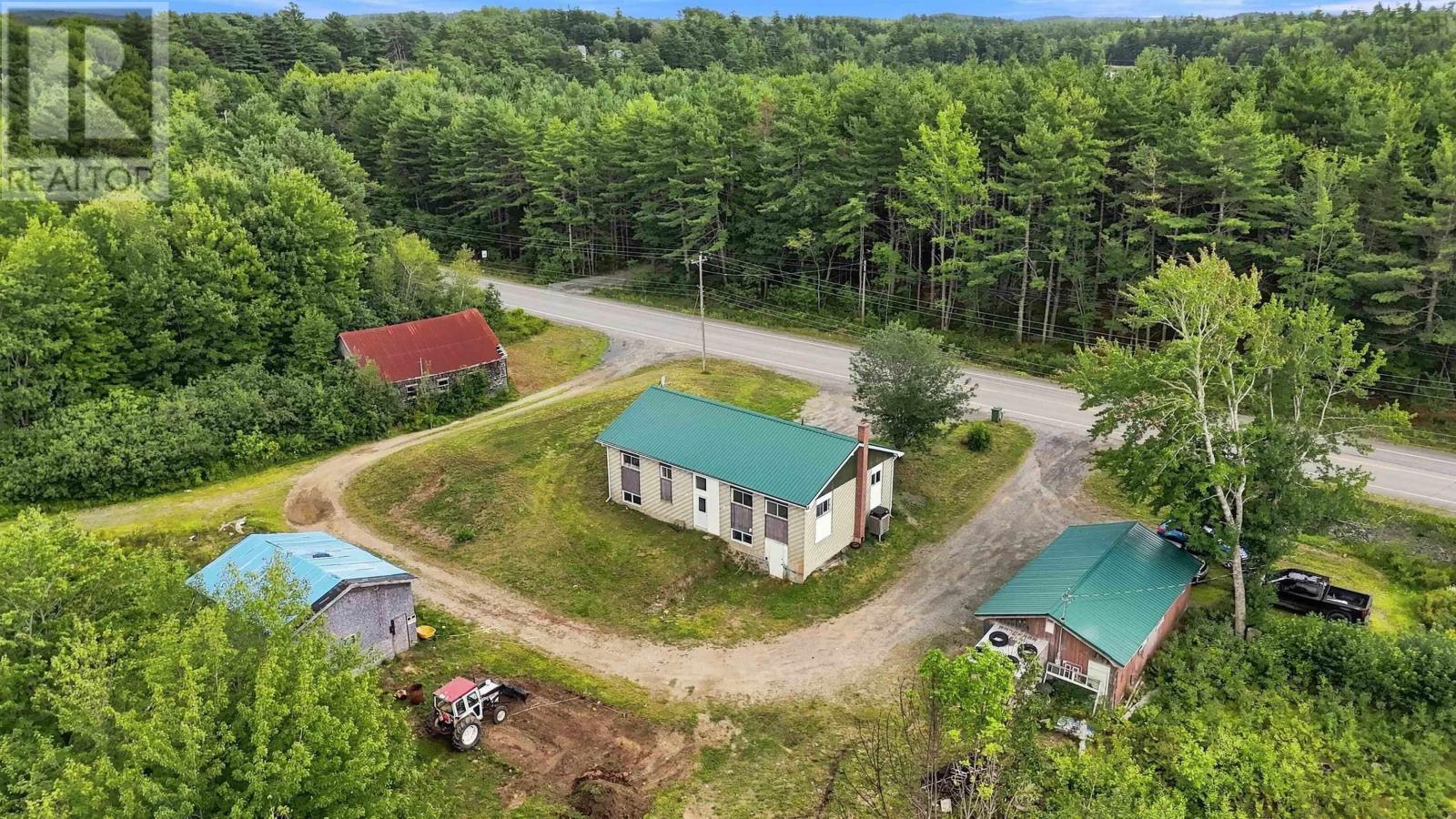 9490 Highway 8 Property Photo 21