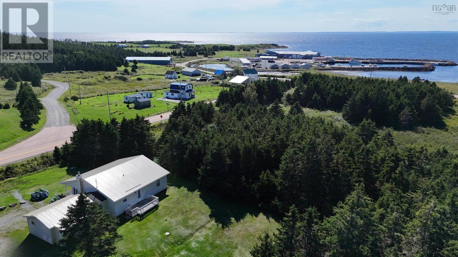 70 Little Harbour Road Property Photo 3