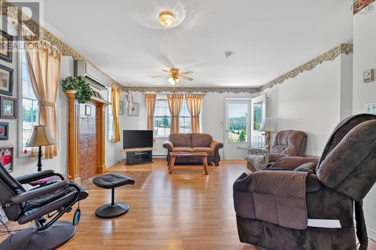 70 Little Harbour Road Property Photo 15