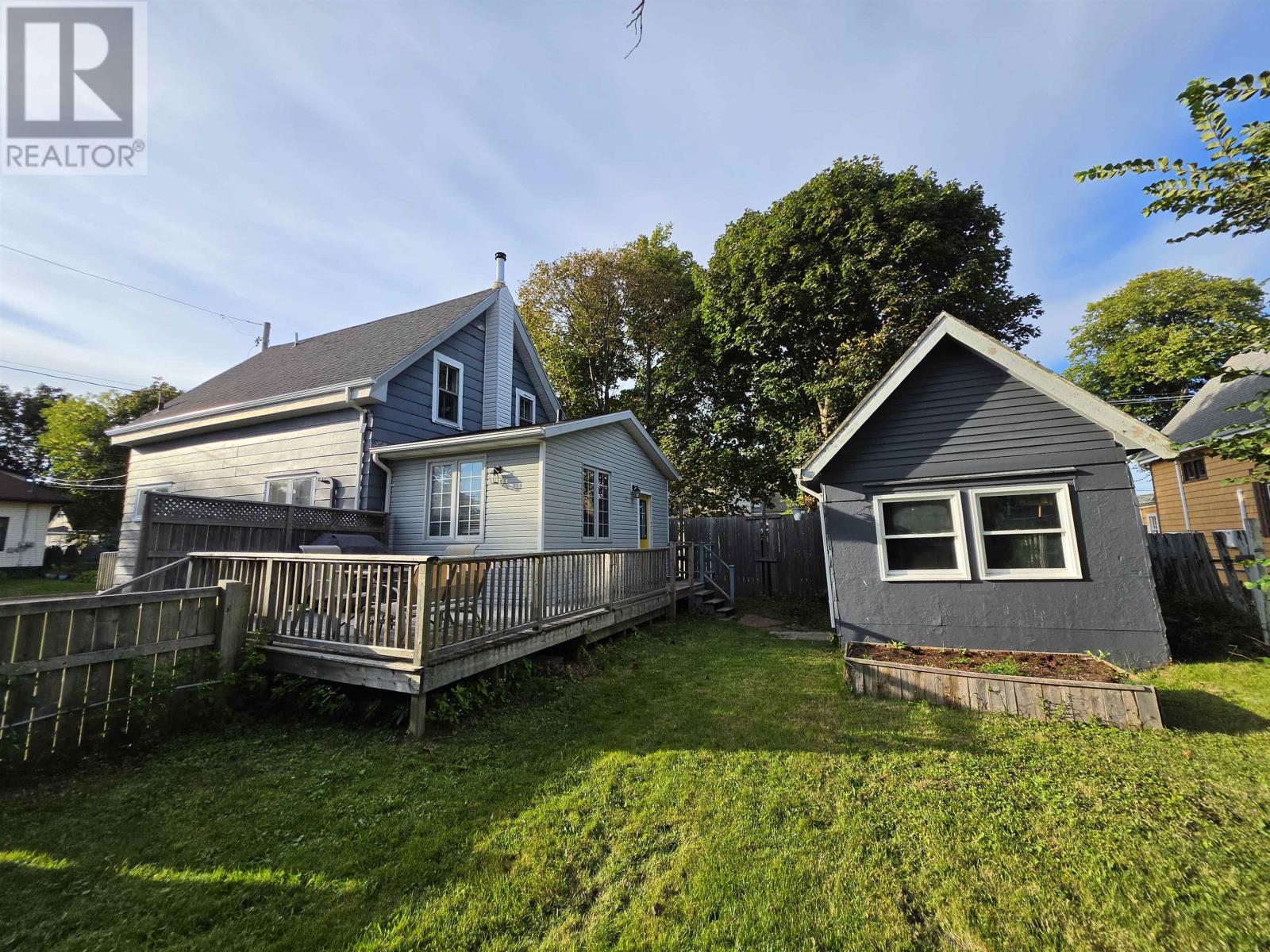 131 Spring Street Property Photo 7