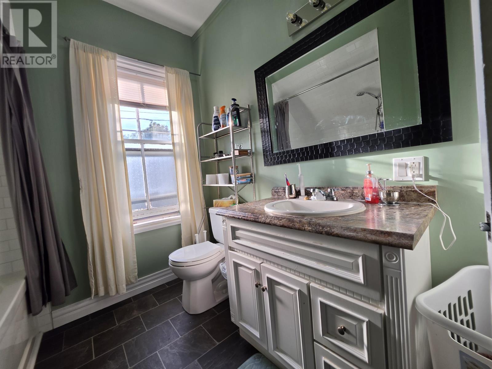 131 Spring Street Property Photo 36