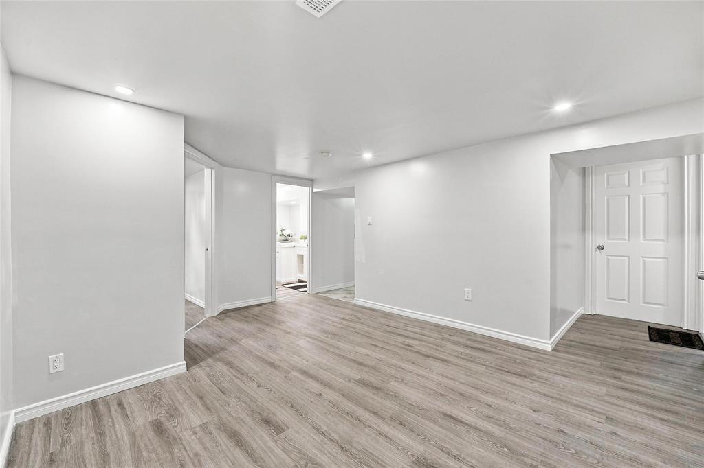 601 Avila Avenue Property Photo 30
