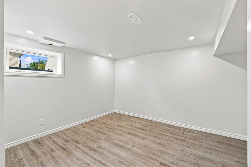 601 Avila Avenue Property Photo 37