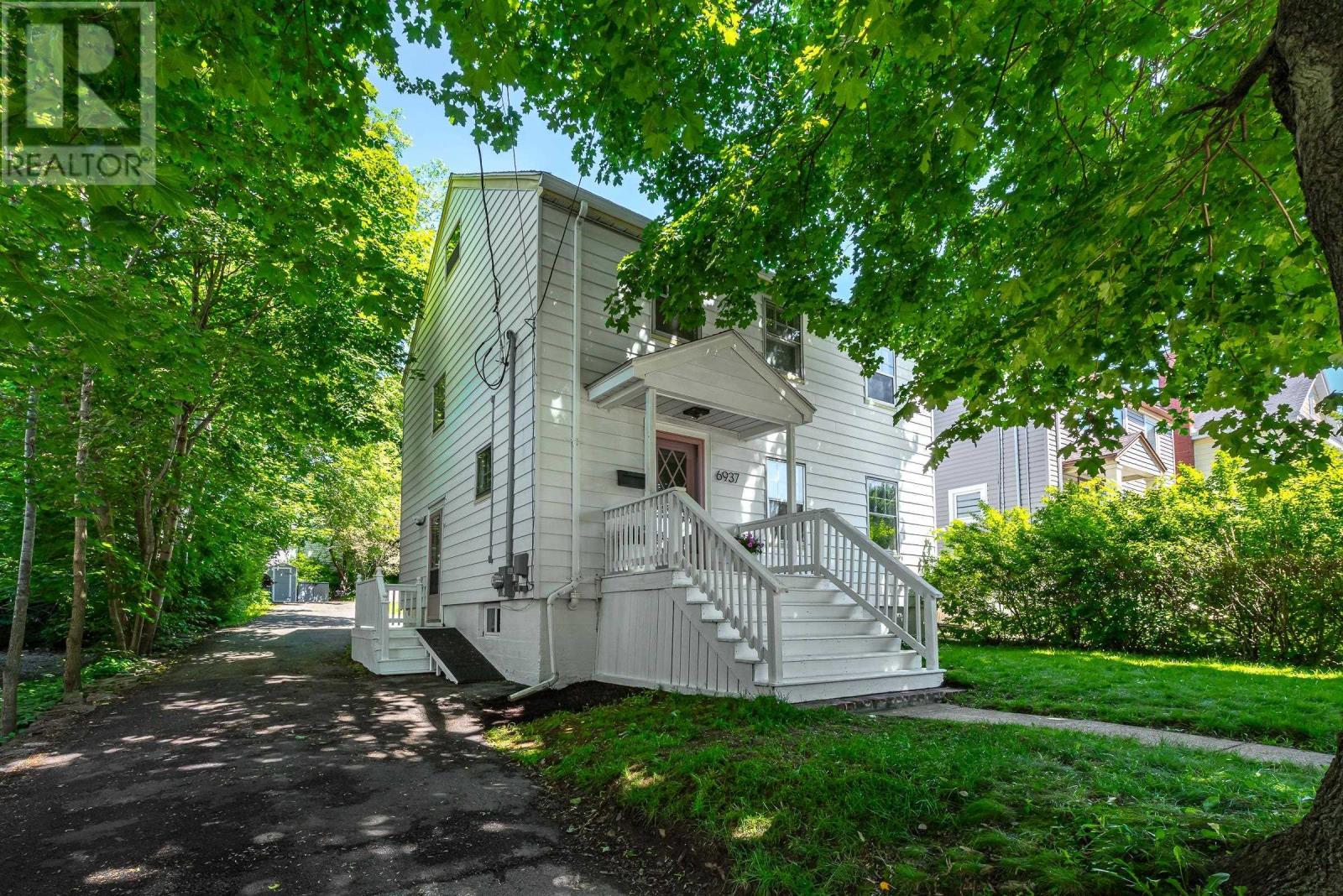 6937 Chebucto Road Property Photo 1