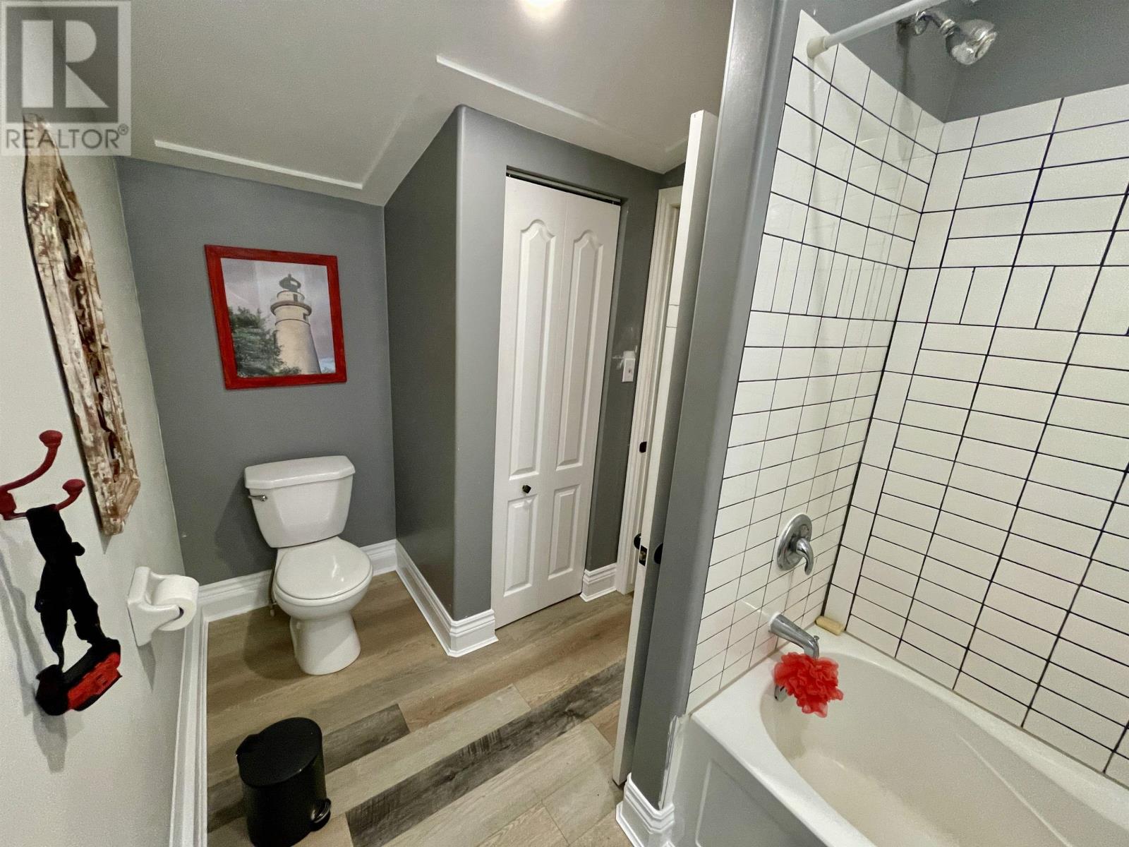 32756 Route 2 Property Photo 19