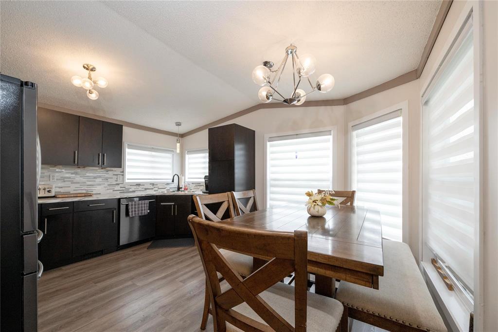 22 Sandpiper Bay Property Photo 5