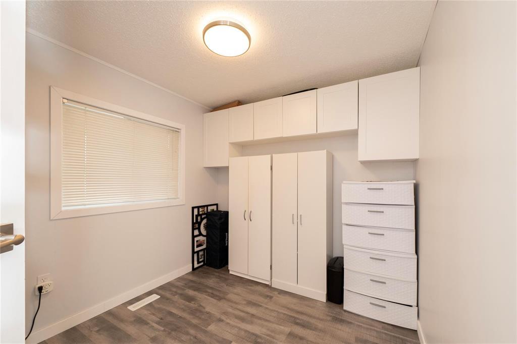 22 Sandpiper Bay Property Photo 10