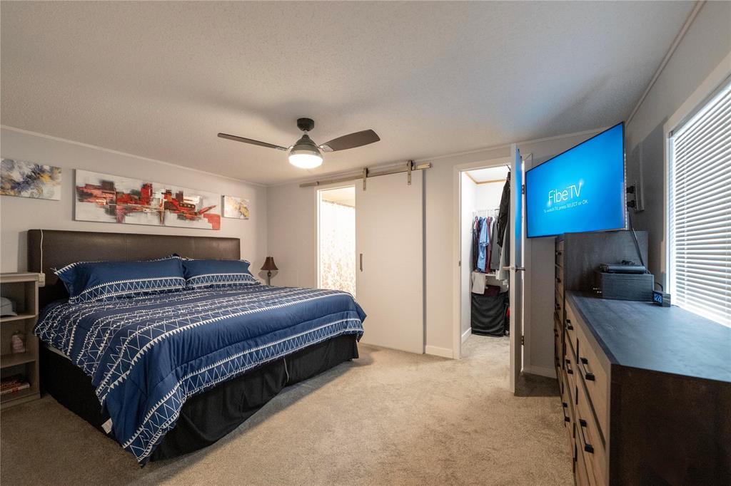 22 Sandpiper Bay Property Photo 12