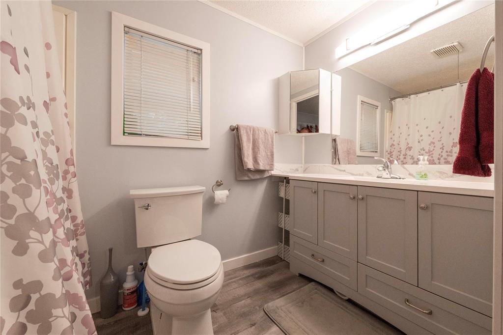 22 Sandpiper Bay Property Photo 13