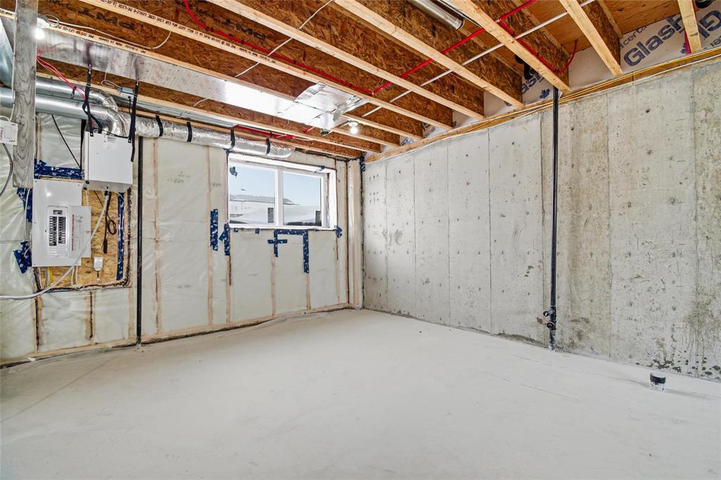 109 Indra Crescent Property Photo 24