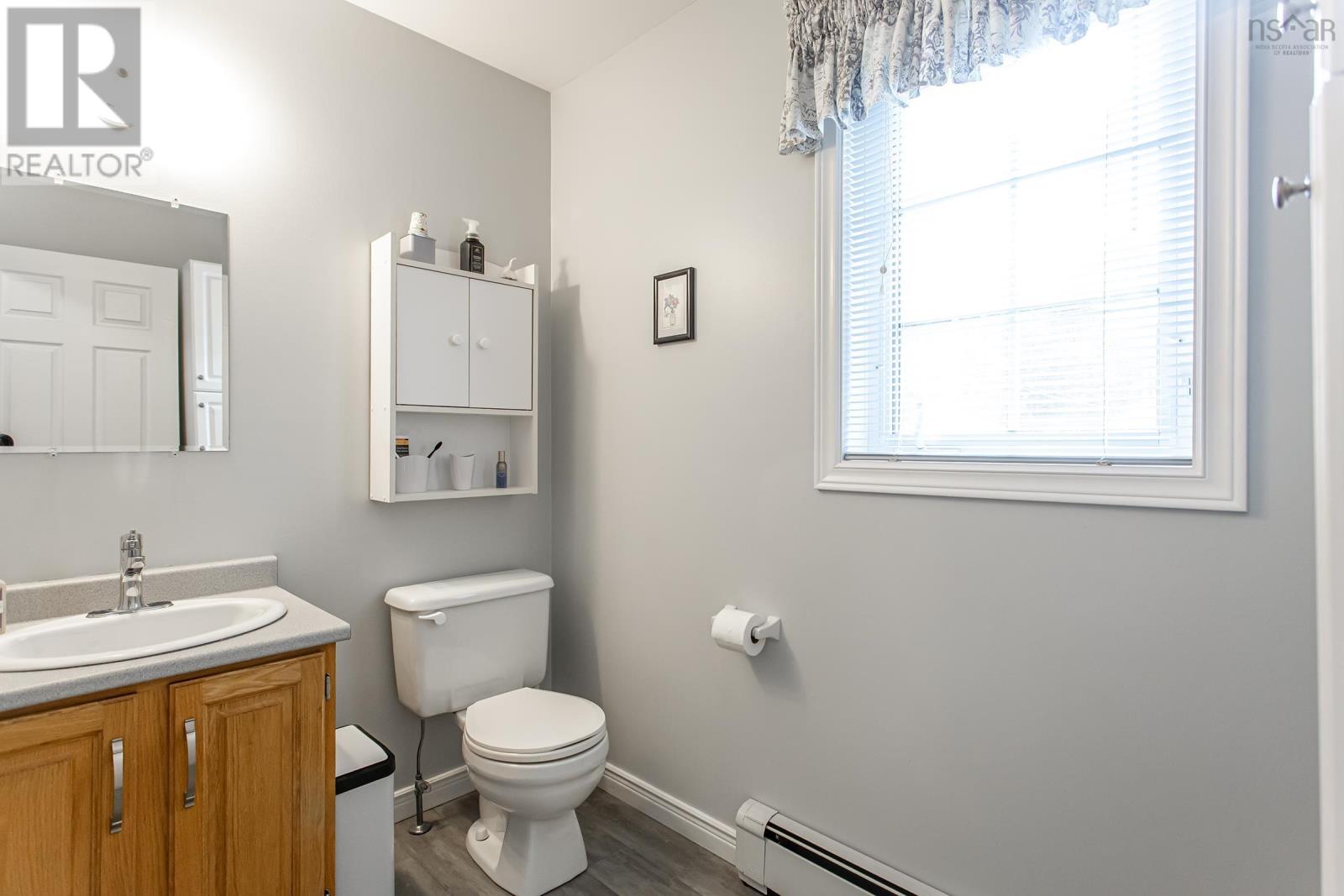 27 Pinecrest Drive Property Photo 19