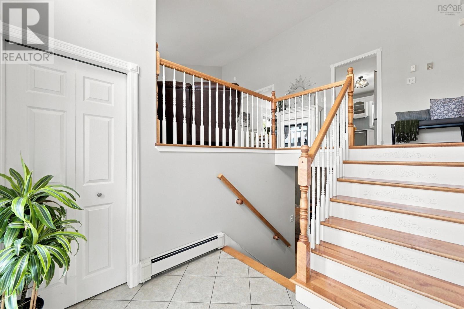 50 Falcon Crest Court Property Photo 4