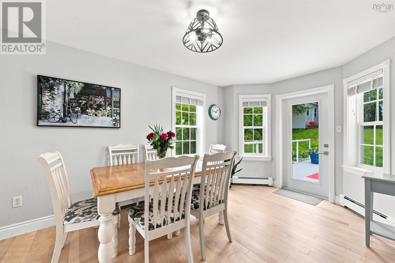 50 Falcon Crest Court Property Photo 10
