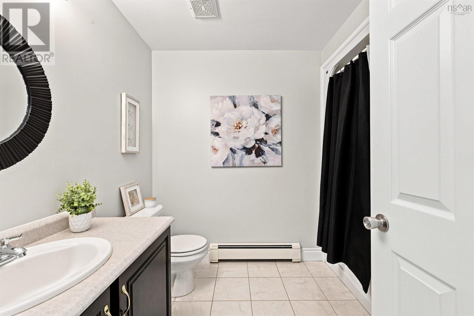 50 Falcon Crest Court Property Photo 17