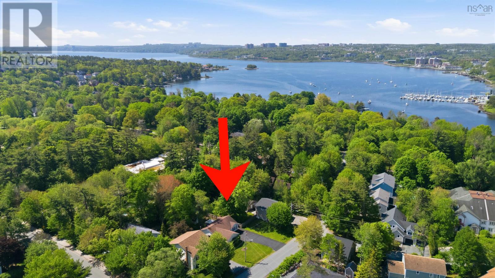 28 Fort Sackville Road Property Photo 2