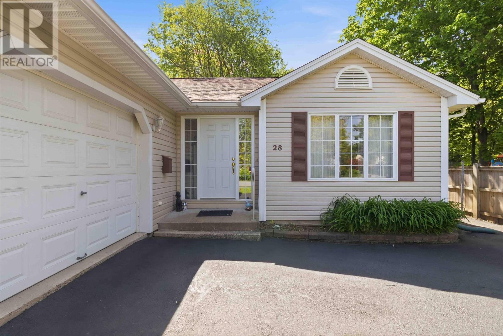 28 Fort Sackville Road Property Photo 3