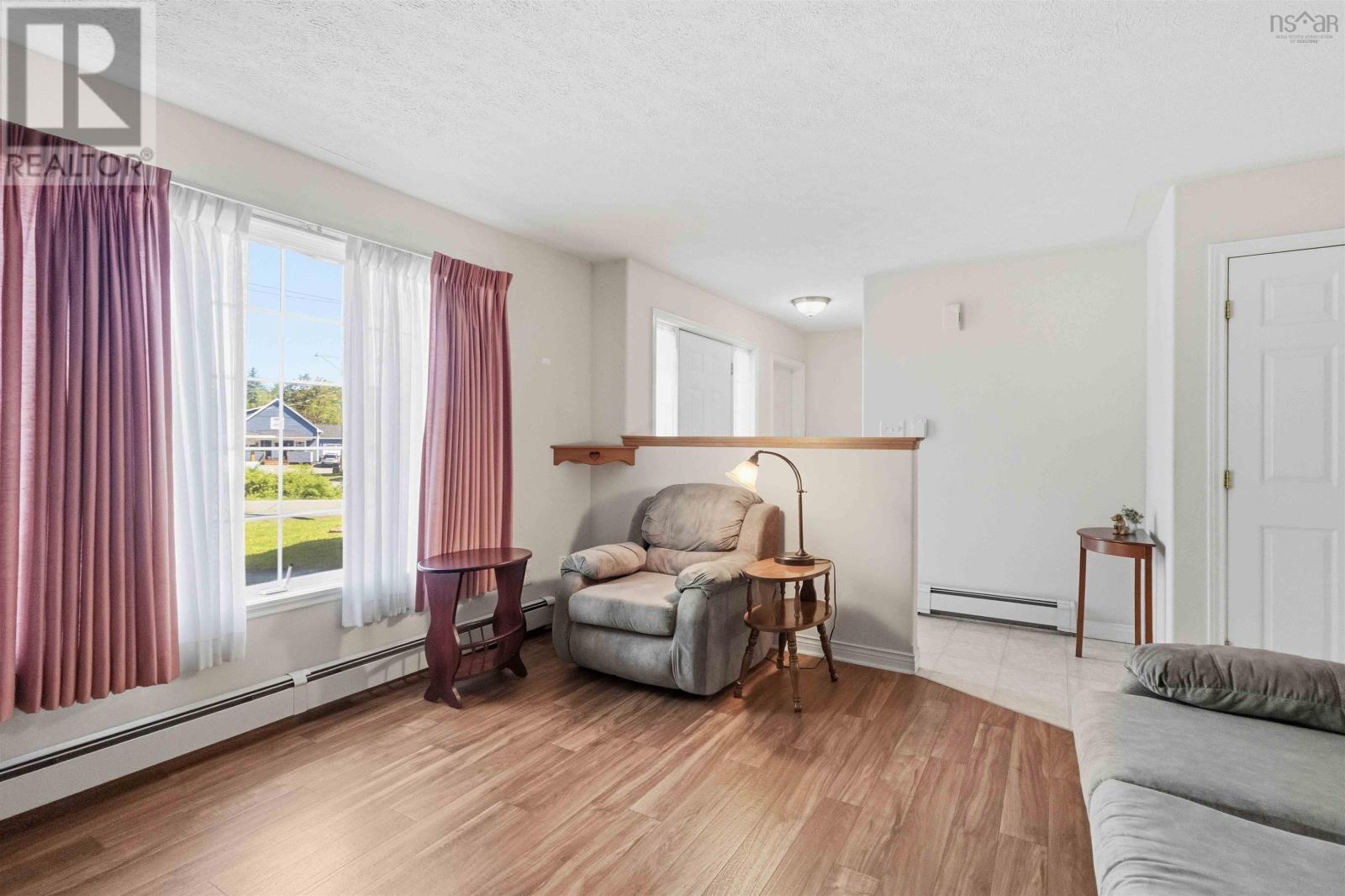 28 Fort Sackville Road Property Photo 11