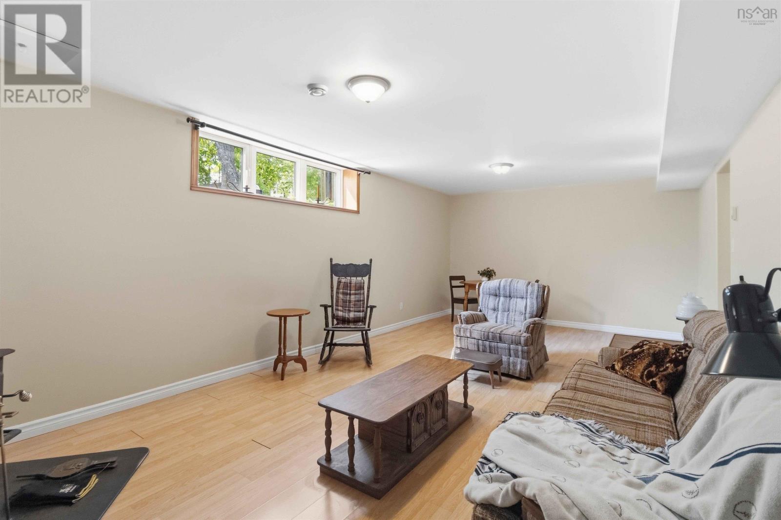28 Fort Sackville Road Property Photo 22