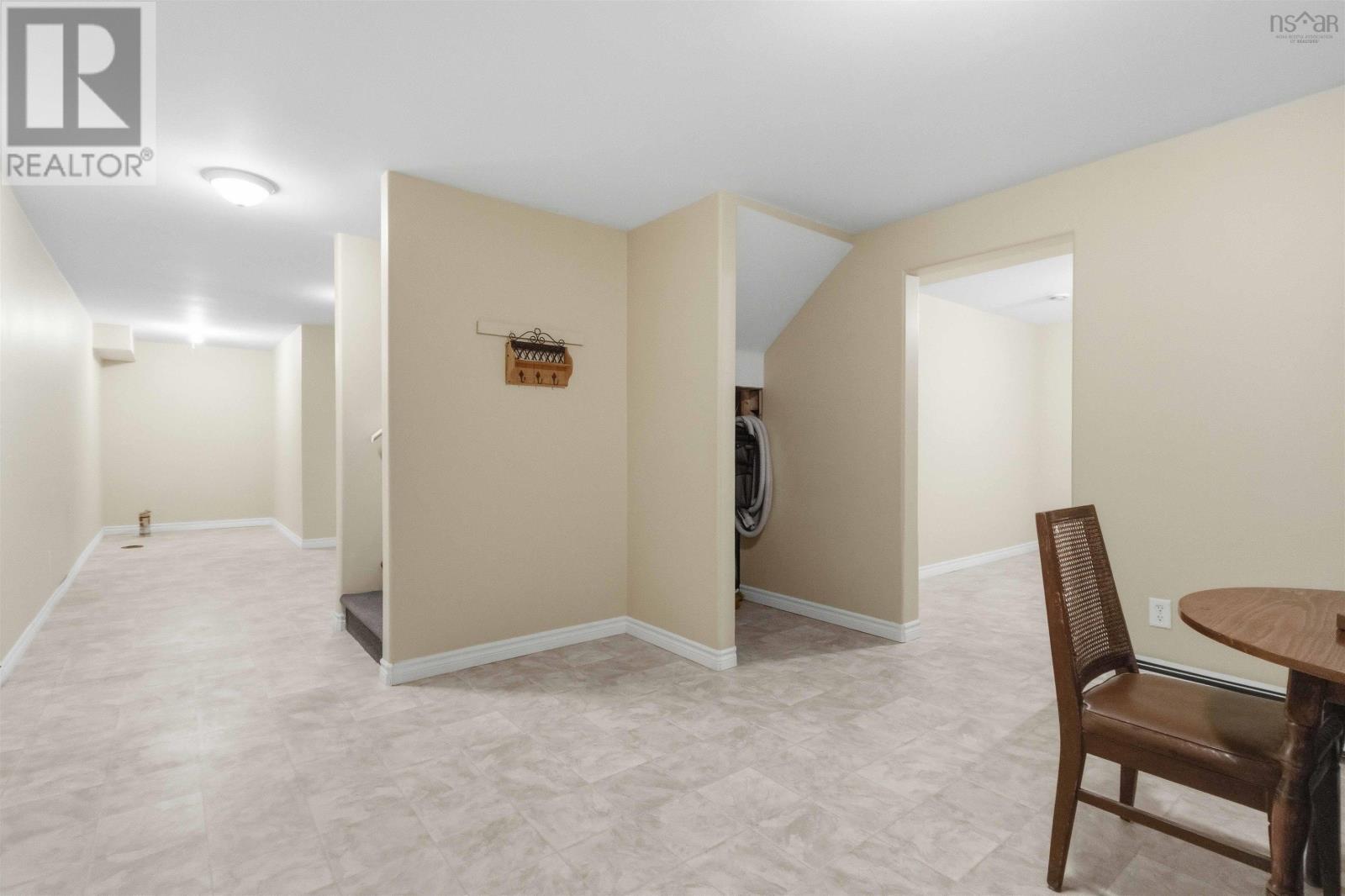 28 Fort Sackville Road Property Photo 27