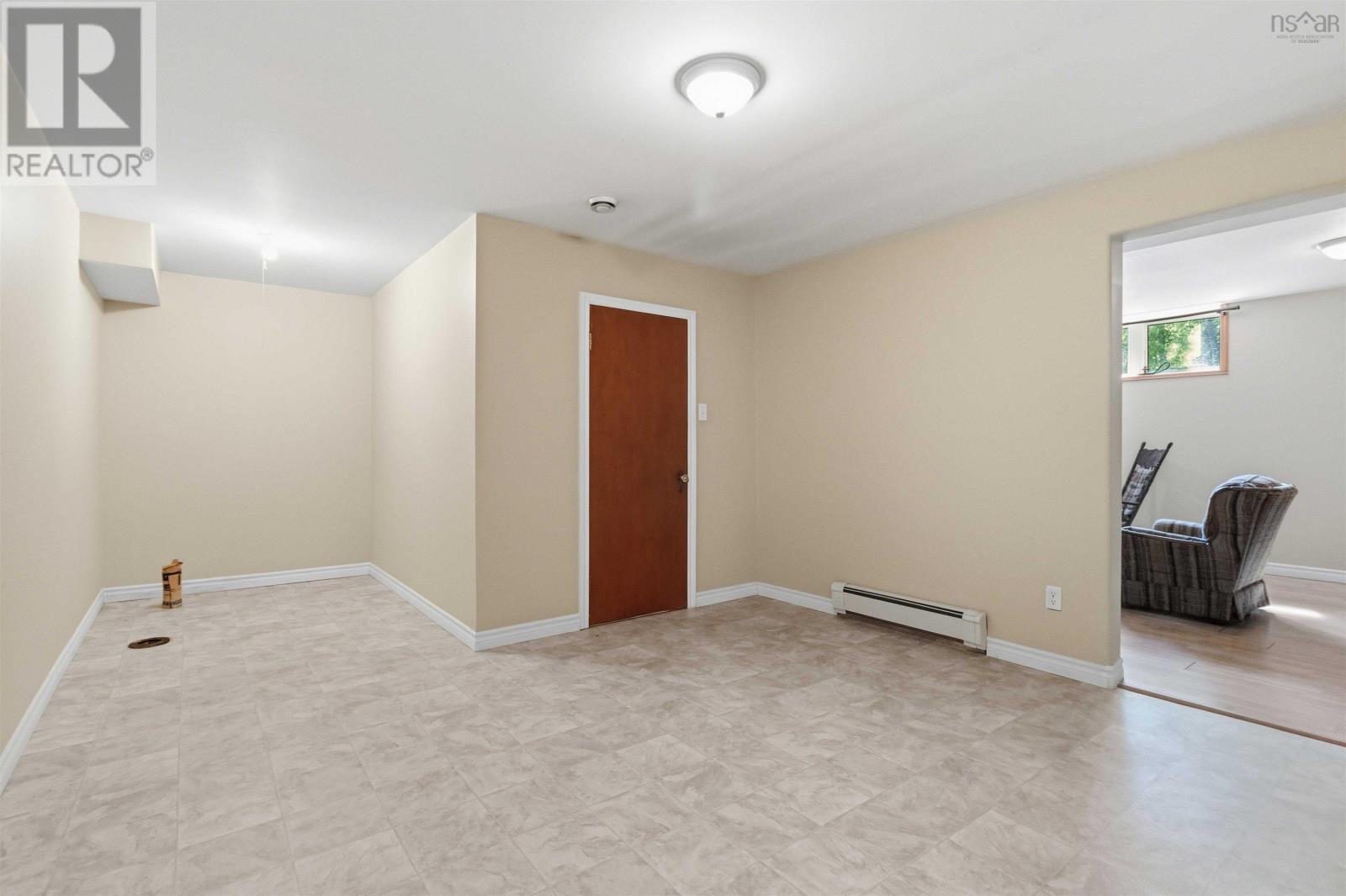 28 Fort Sackville Road Property Photo 28