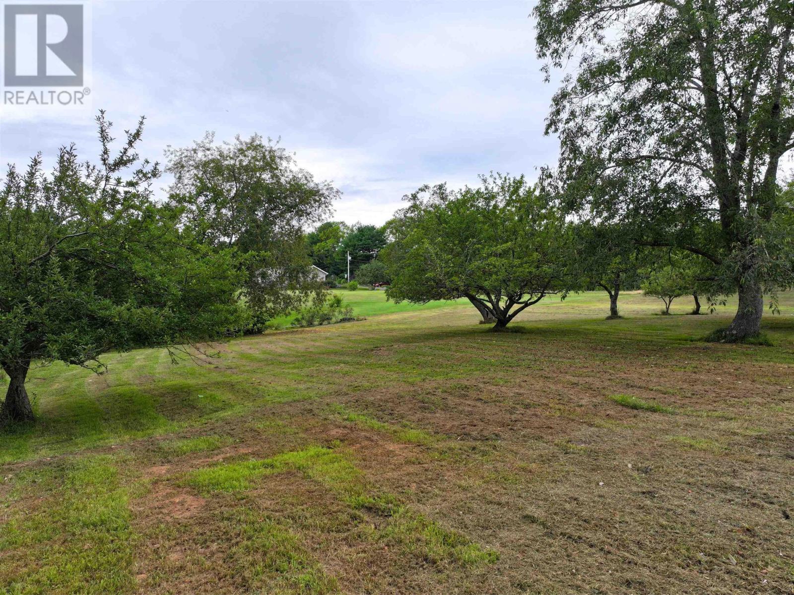 370 Back Centre Road Property Photo 47