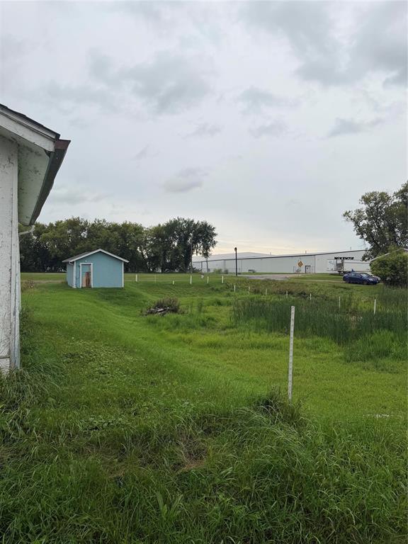 137 8th Street N Property Photo 2