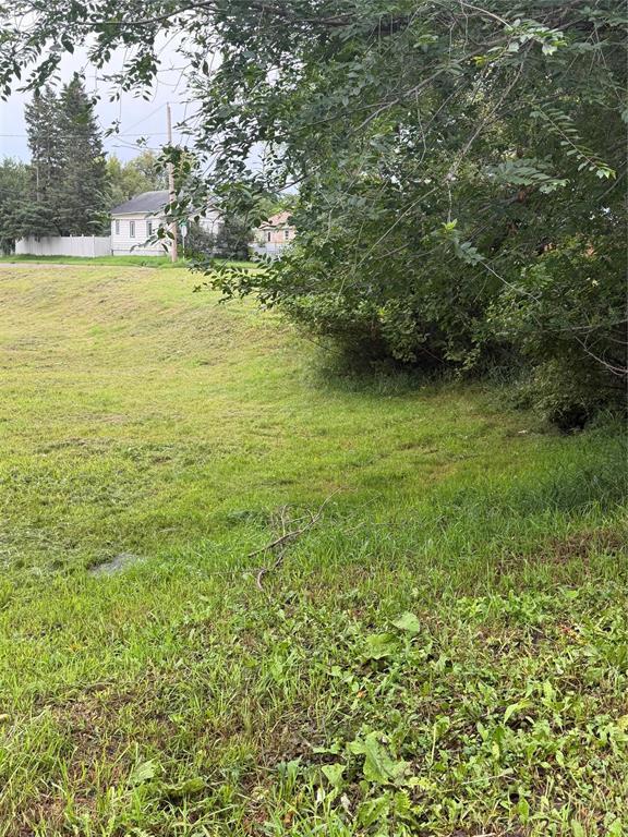 102 6th Street N Property Photo 3