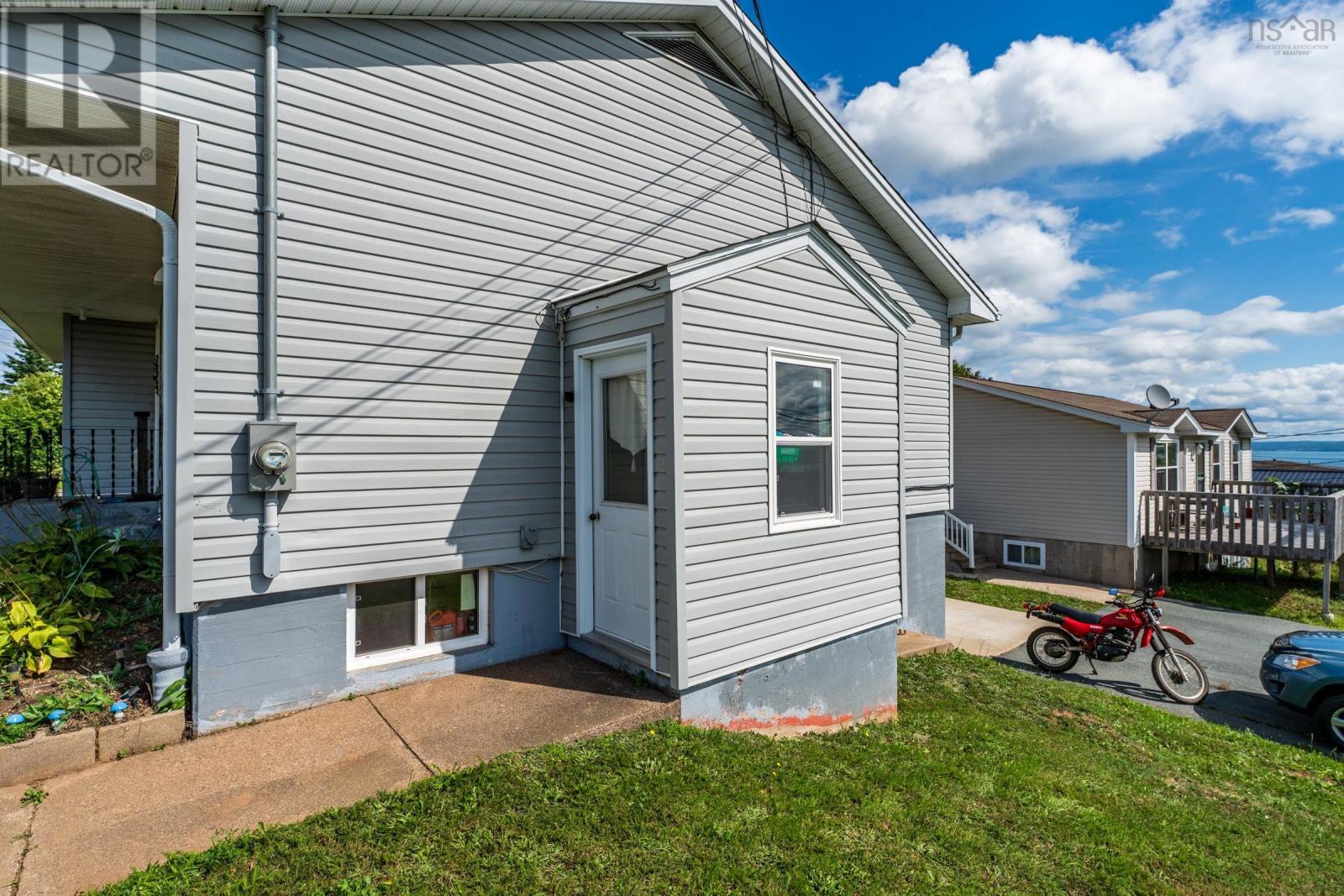 126 King Street Property Photo 40
