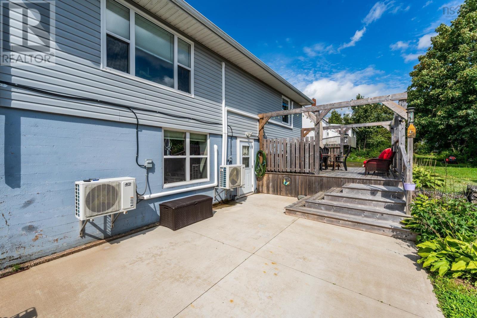 126 King Street Property Photo 42