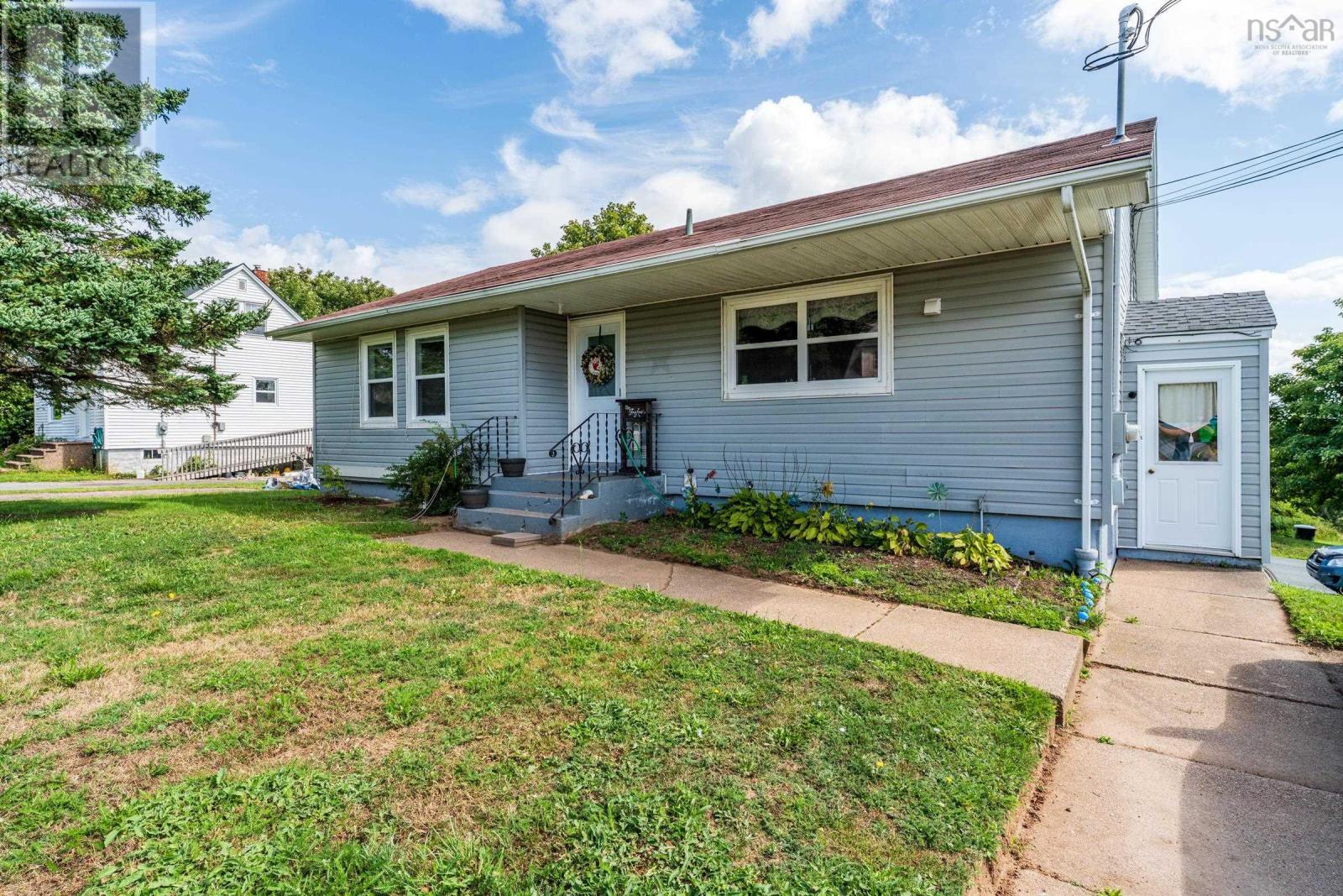 126 King Street Property Photo 3