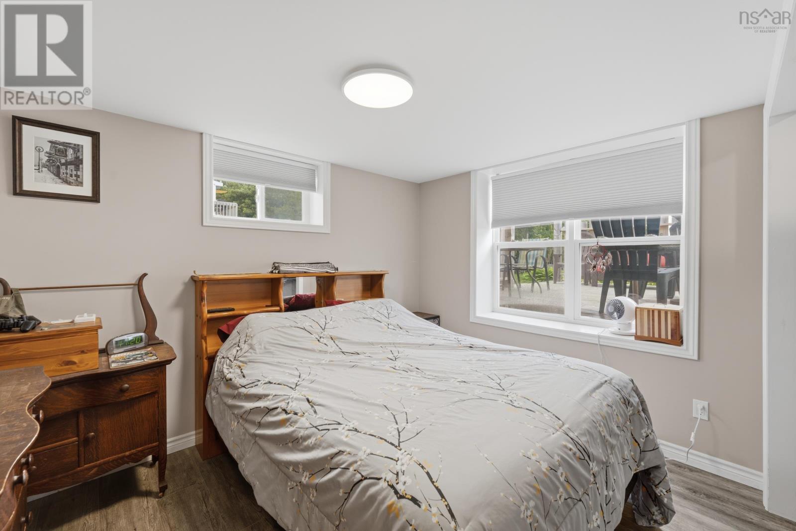 126 King Street Property Photo 22