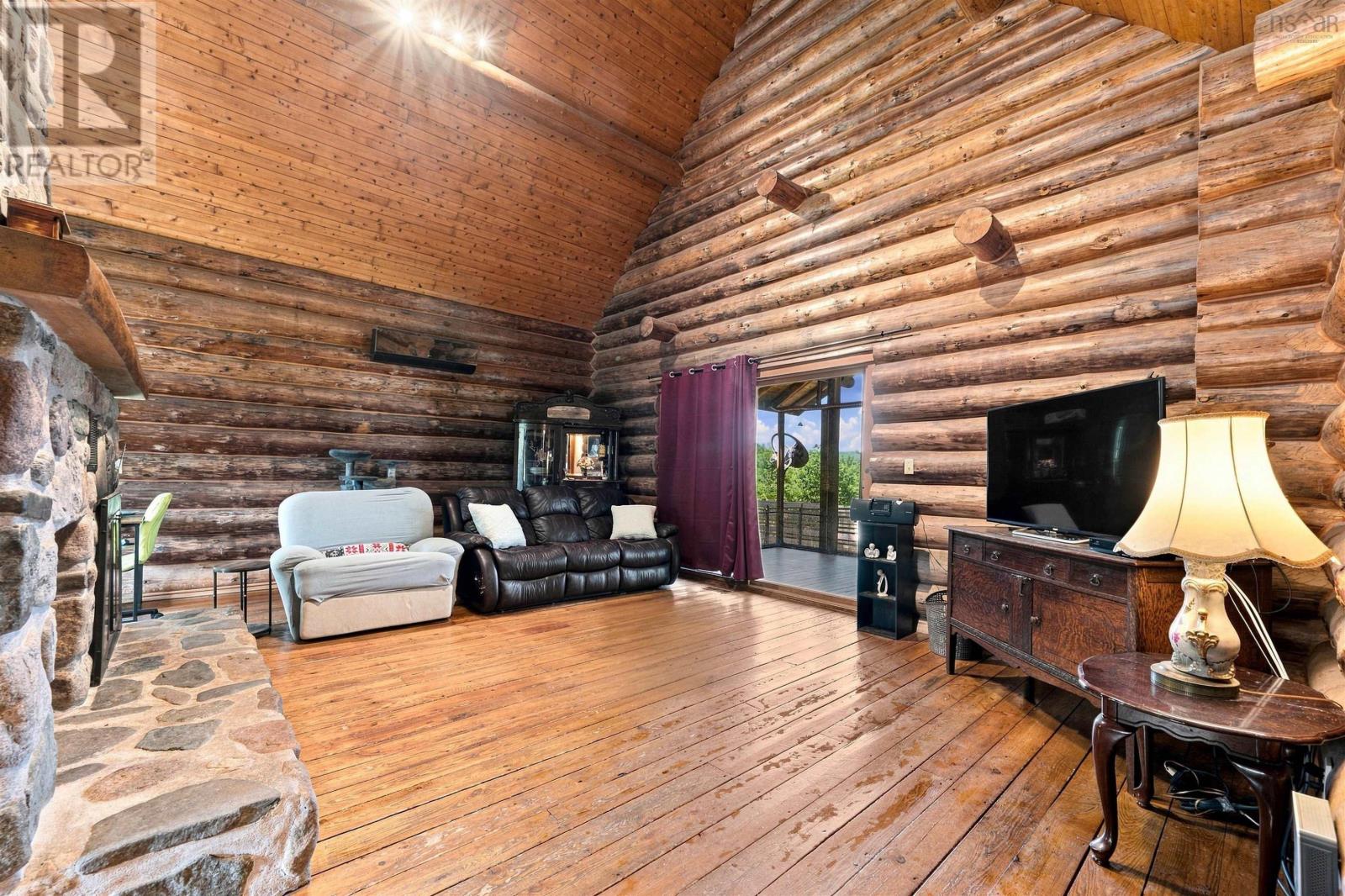 1661 Highway 336 Property Photo 15